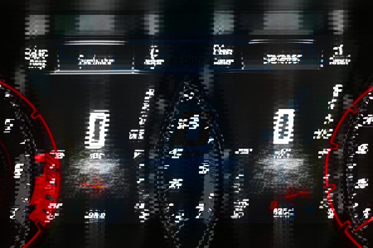 Used 2020 Dodge Charger SRT Hellcat w/ Harman/Kardon Audio Group image 12