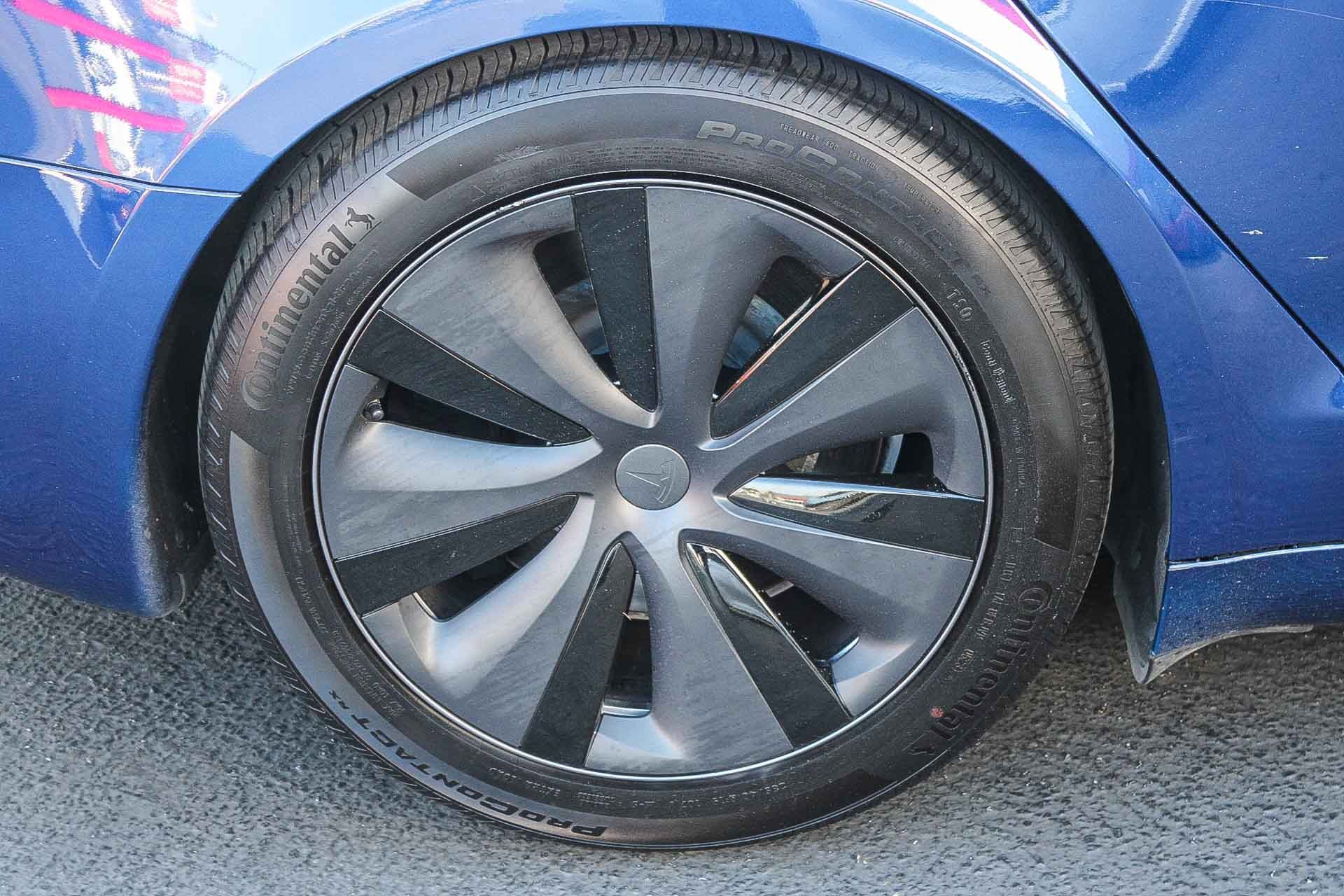 Used 2023 Tesla Model S Standard Range AWD/4WD image 12