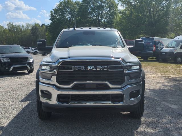 New 2025 RAM 4500 Tradesman AWD/4WD image 8
