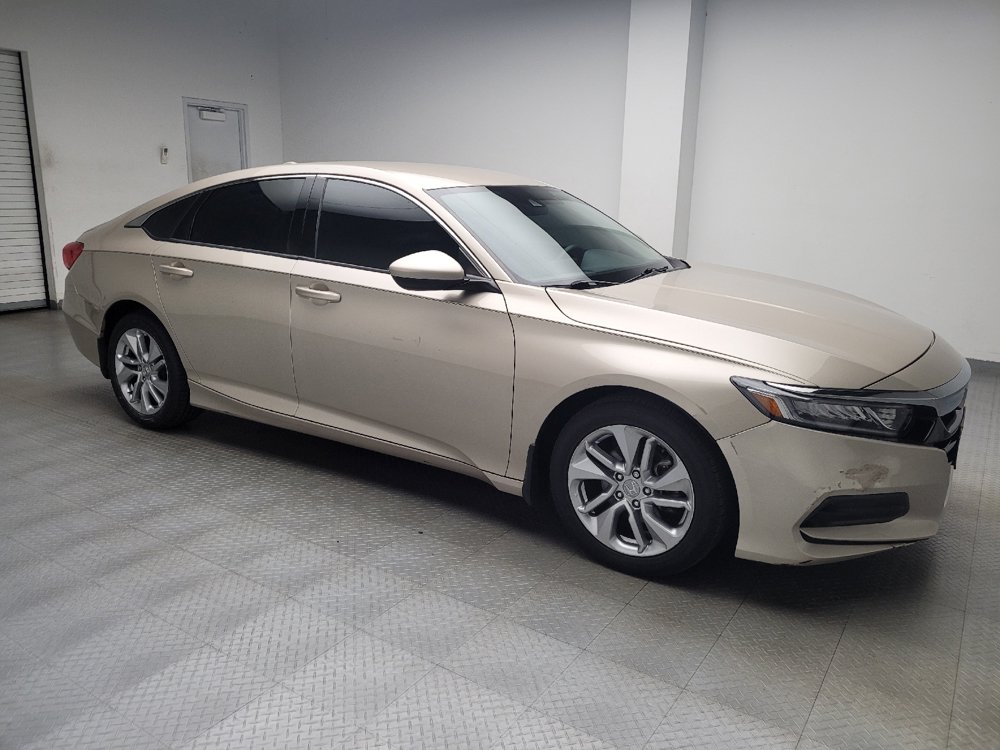 Used 2018 Honda Accord LX image 11
