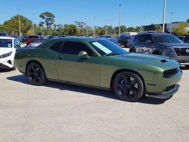 Used 2022 Dodge Challenger SRT Hellcat image 2