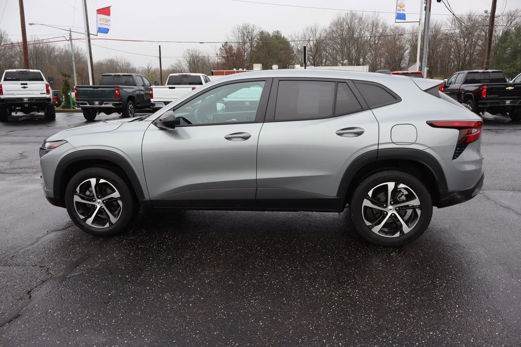 Used 2024 Chevrolet Trax RS image 26