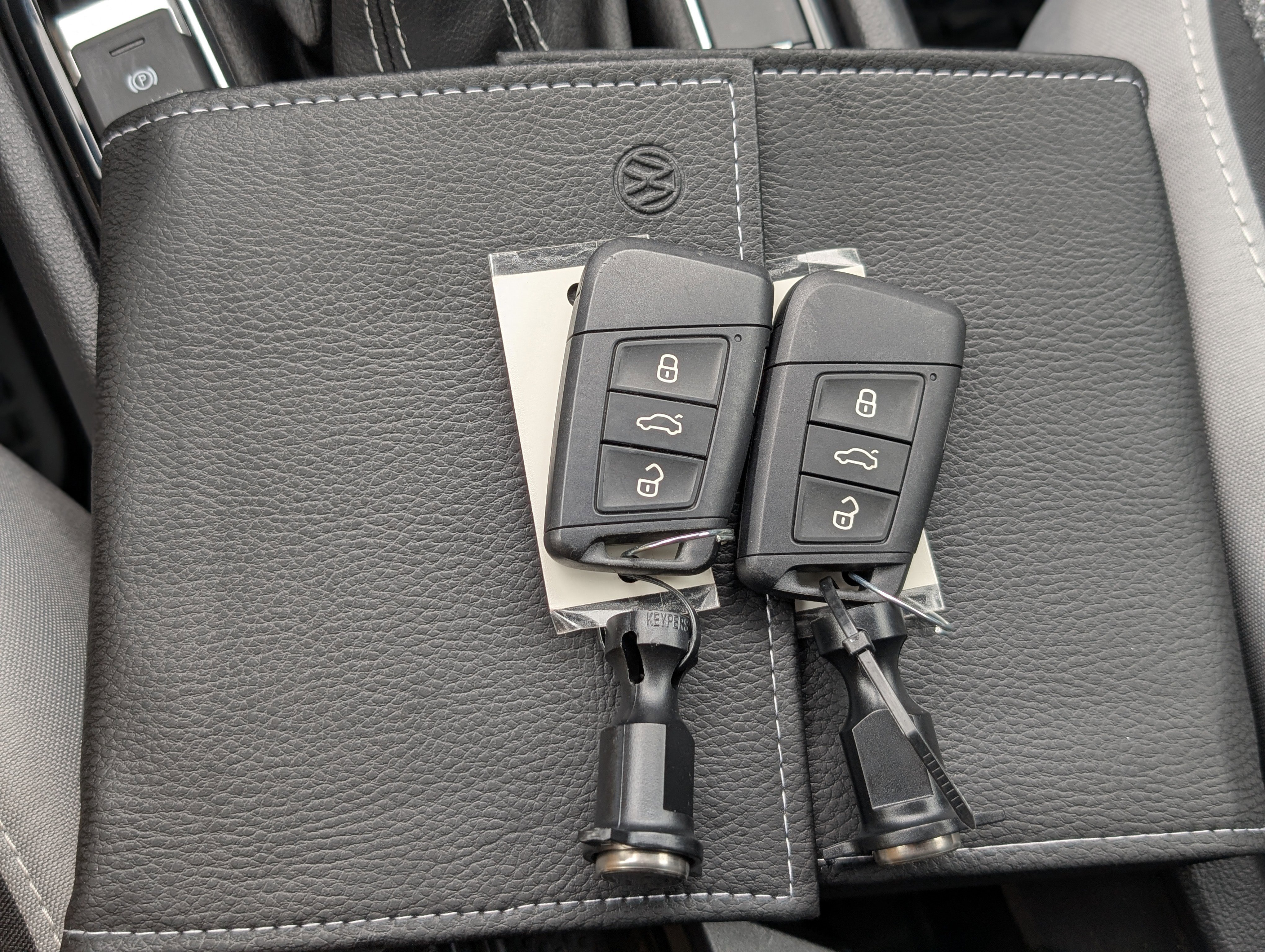 Used 2024 Volkswagen Taos S image 33