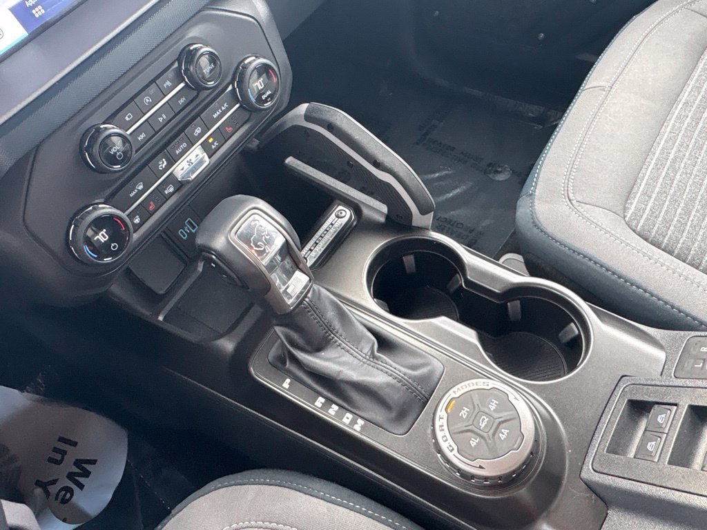 Used 2023 Ford Bronco Outer Banks AWD/4WD image 15