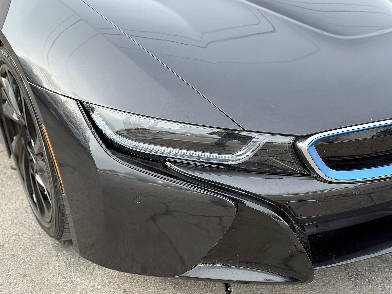 Used 2015 BMW i8 image 12