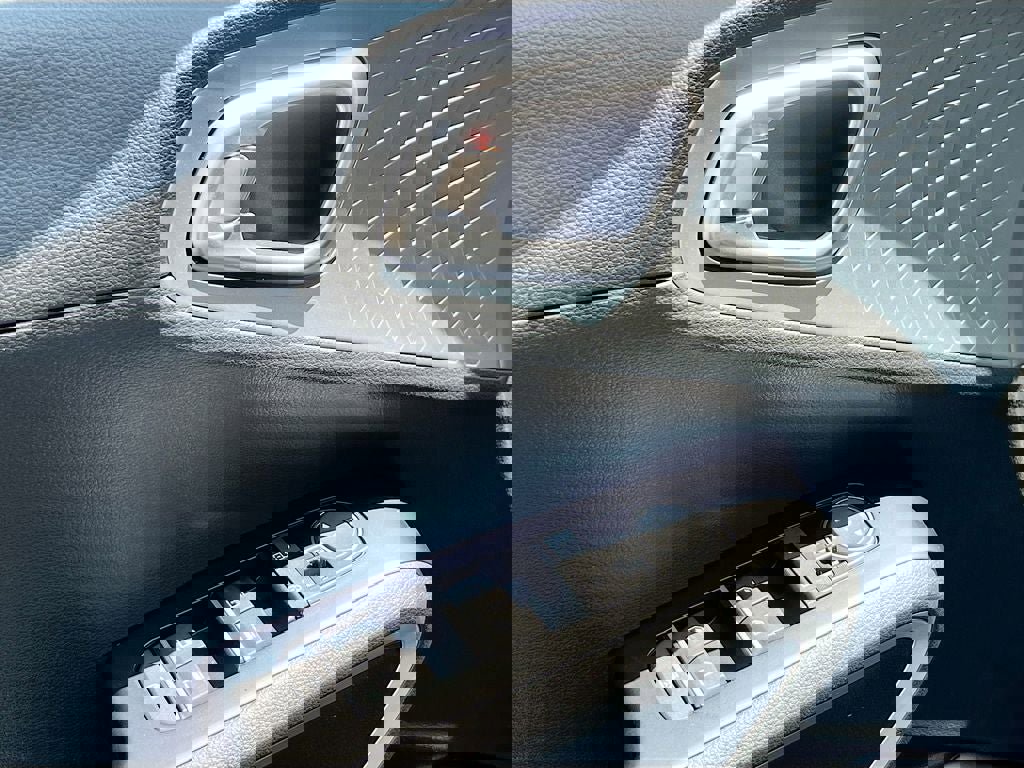 New 2025 Kia Soul LX w/ LX Technology Package image 17