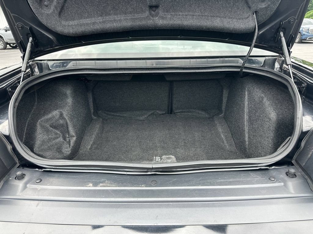 Used 2019 Dodge Challenger SXT w/ Plus Package RWD image 17
