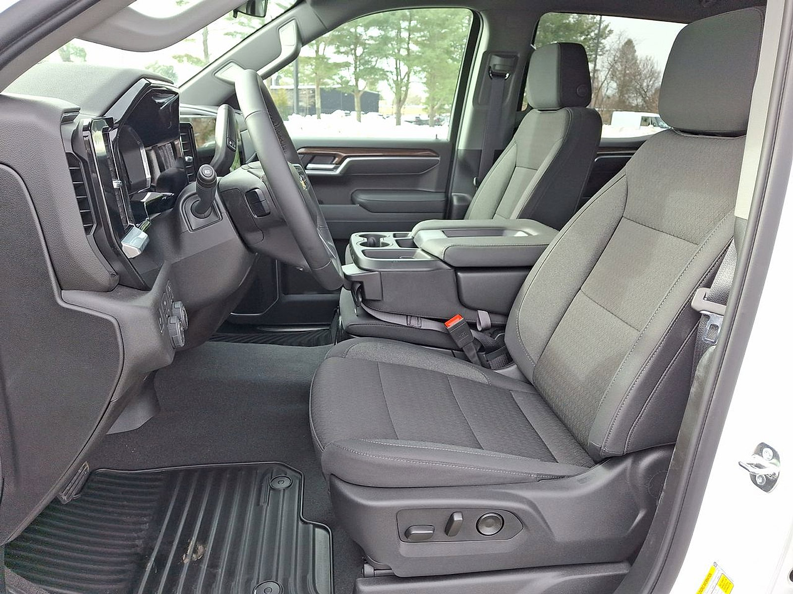 New 2026 Chevrolet Silverado 1500 LT image 14