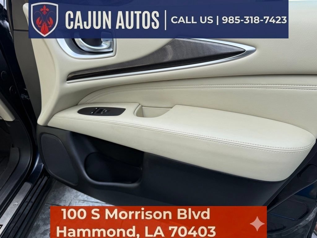 Used 2019 INFINITI QX60 Luxe w/ Essential Package AWD/4WD image 42