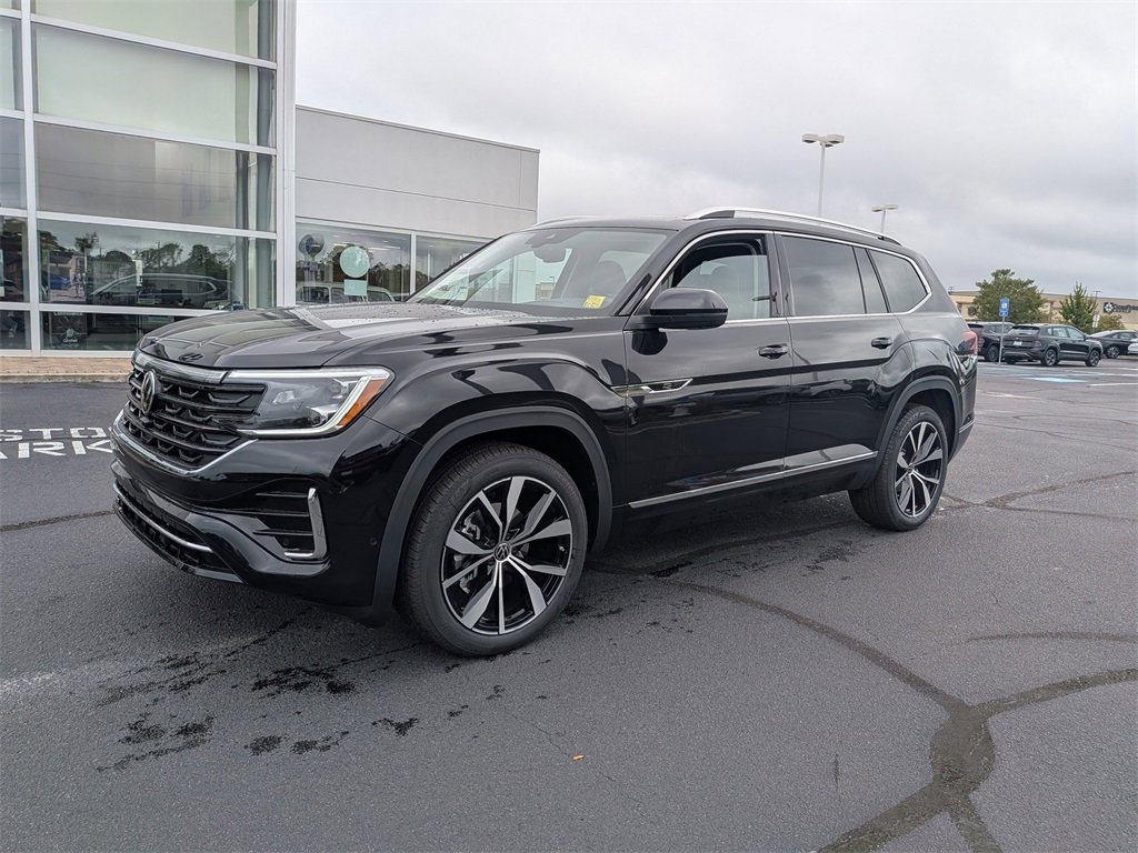 New 2026 Volkswagen Atlas SEL Premium R-Line image 9