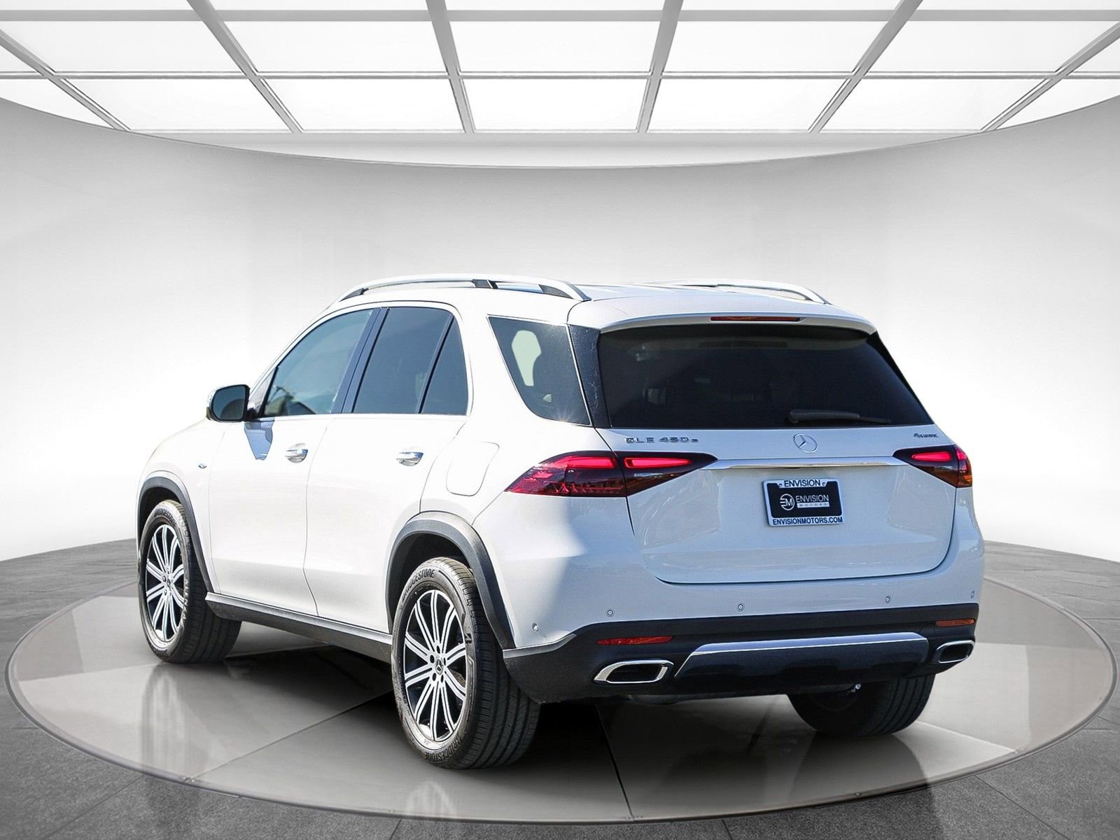 Certified 2025 Mercedes-Benz GLE 450e 4MATIC image 2