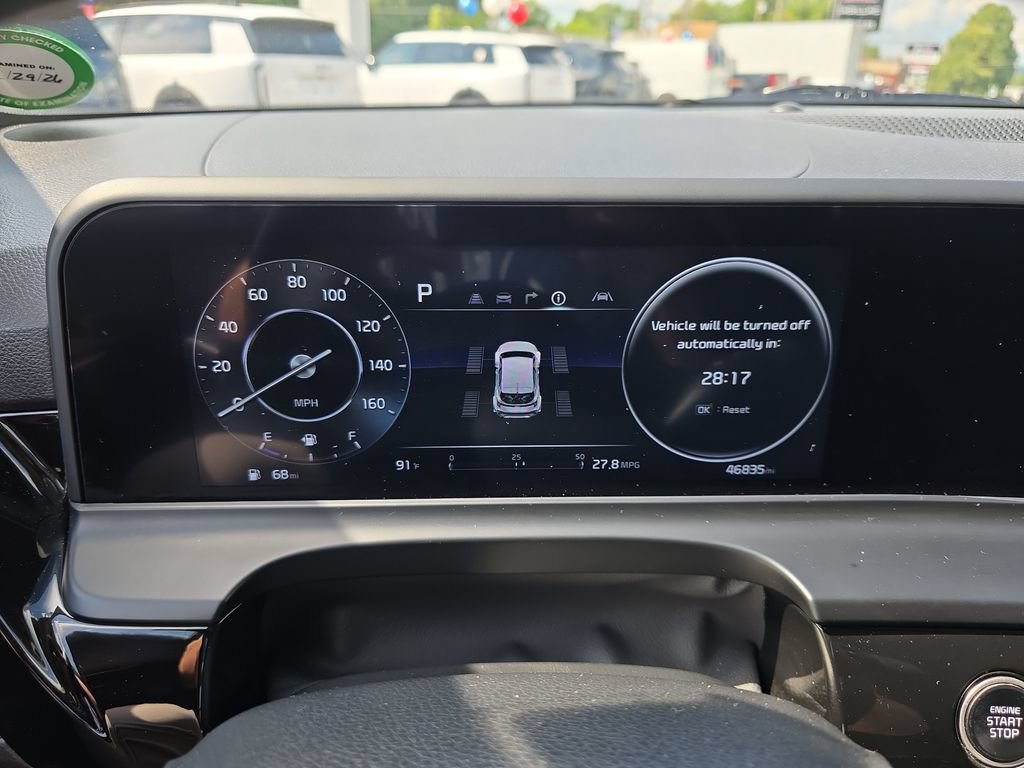 Certified 2024 Kia Seltos X-Line AWD/4WD image 15