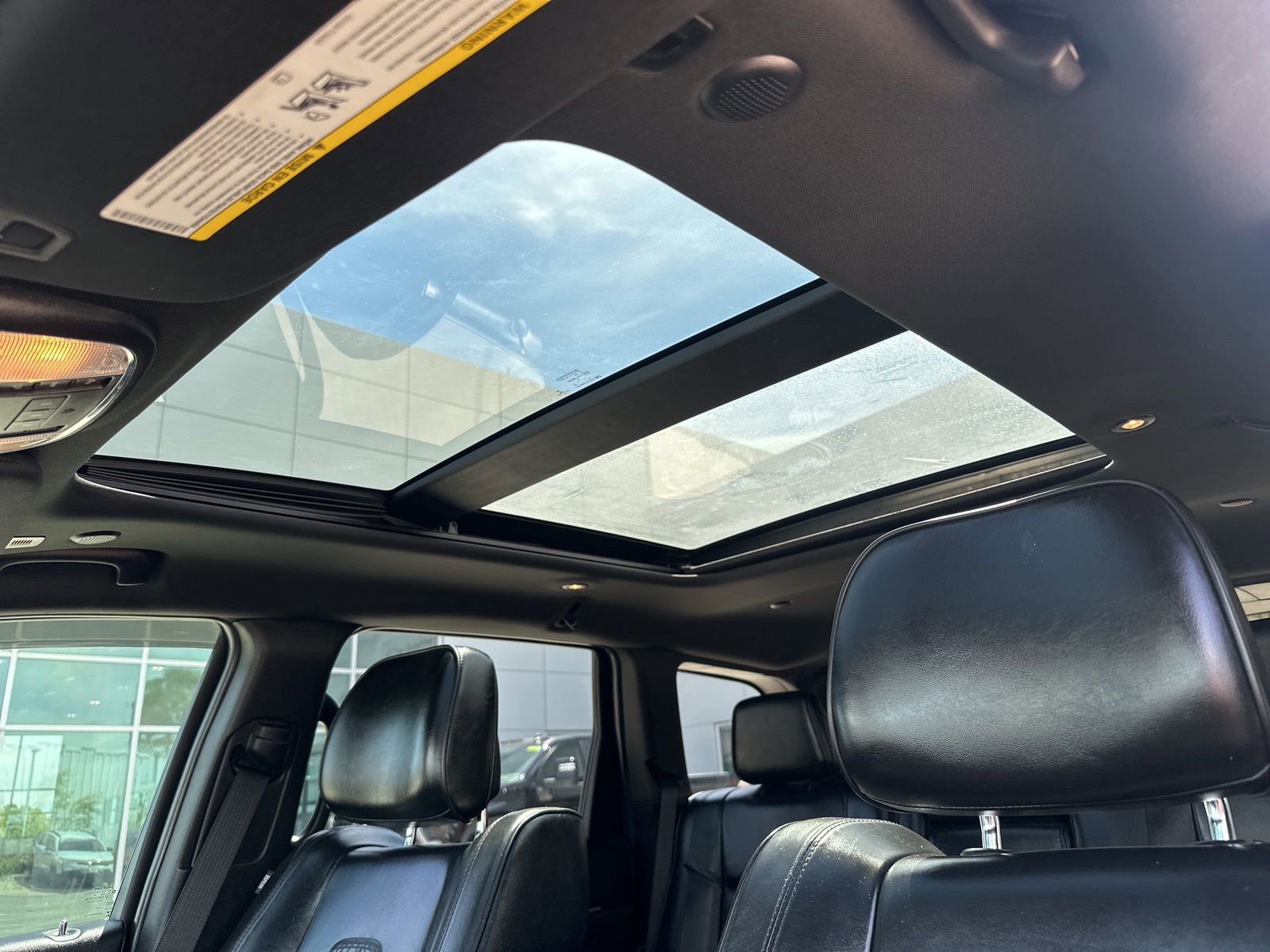 Used 2018 Jeep Grand Cherokee Overland image 11