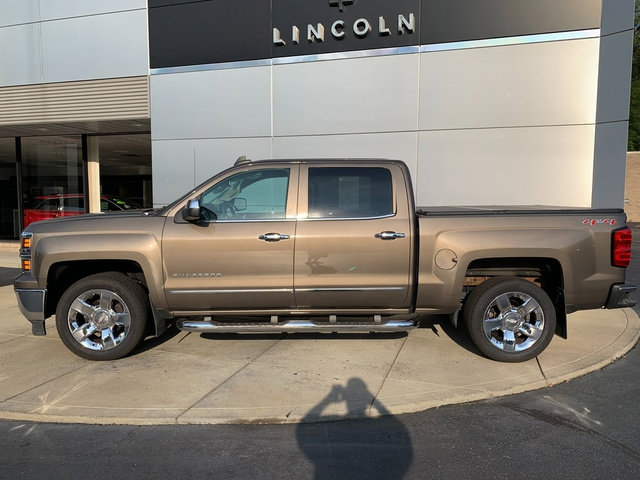Used 2015 Chevrolet Silverado 1500 LTZ w/ LTZ Plus Package AWD/4WD image 2