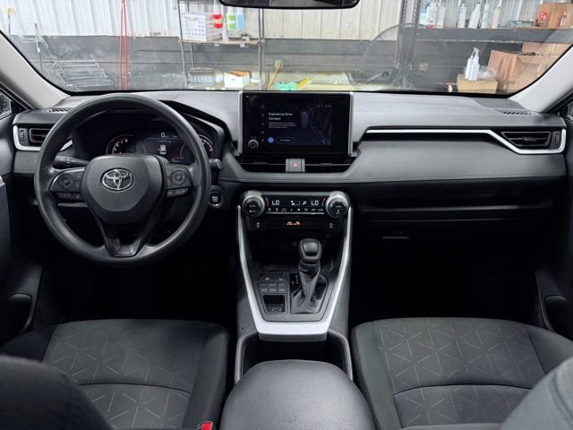 Used 2024 Toyota RAV4 XLE AWD/4WD image 23