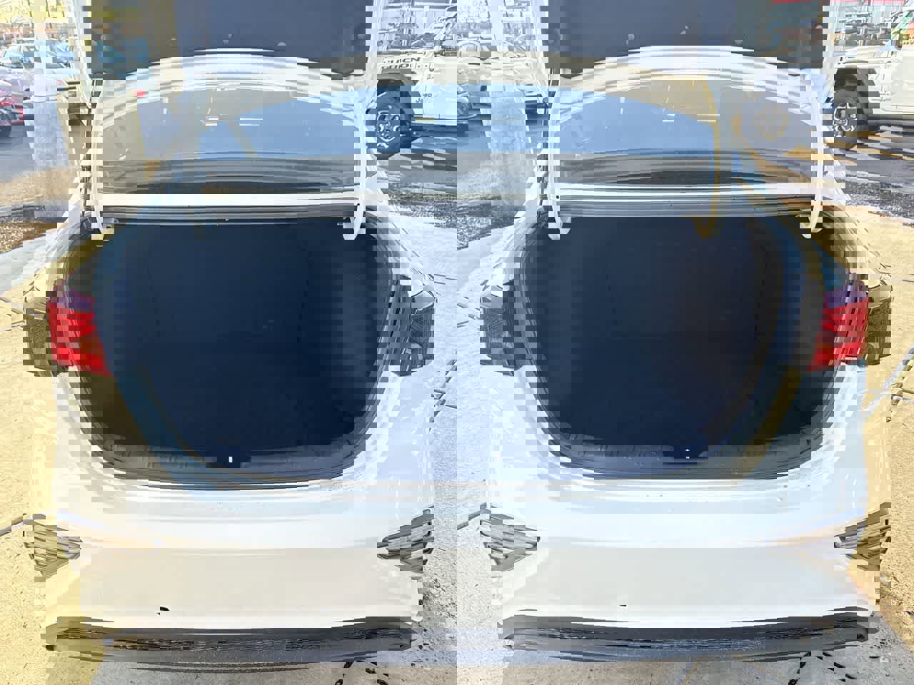 Used 2021 Kia Forte Sedan image 6