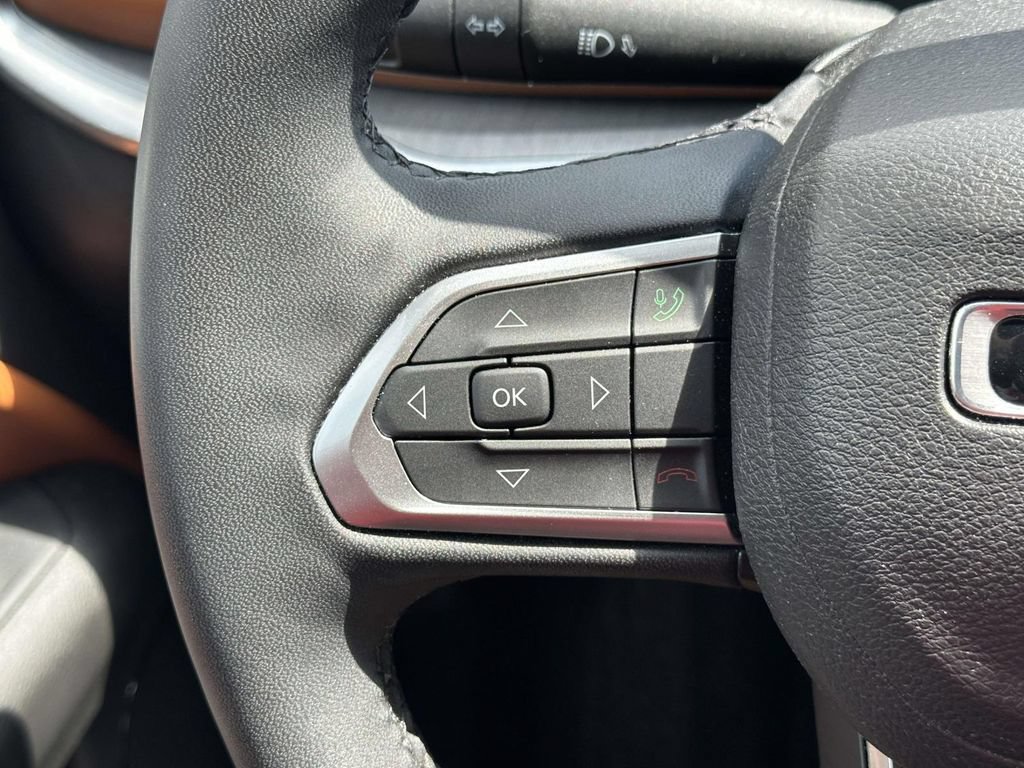 Used 2024 Jeep Compass Limited AWD/4WD image 22