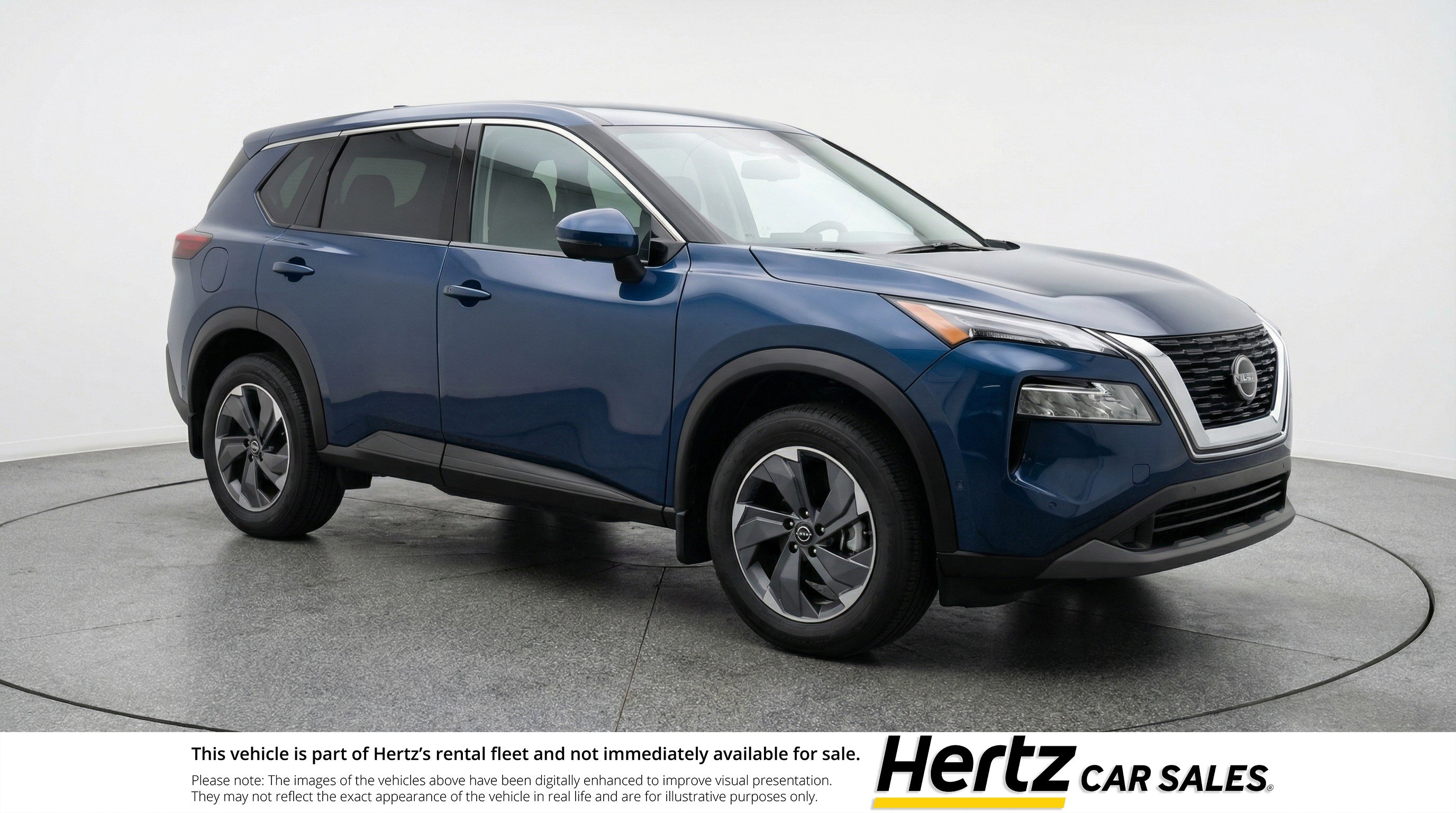 Used 2025 Nissan Rogue SV FWD image 1