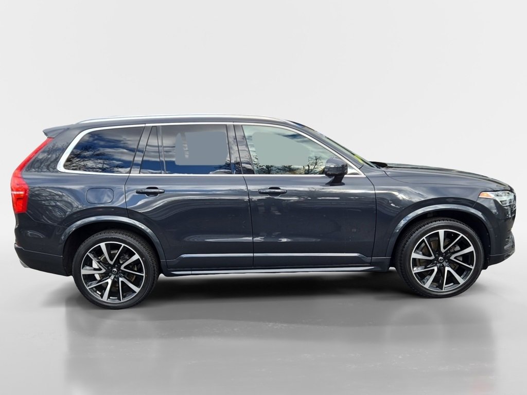 Used 2021 Volvo XC90 T6 Momentum w/ Climate Package image 25