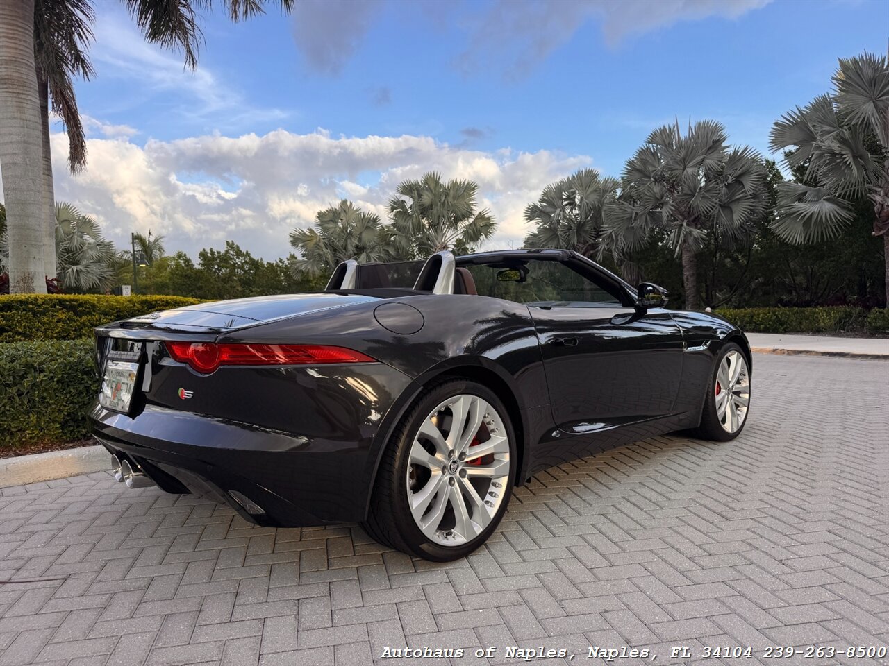 Used 2014 Jaguar F-TYPE S RWD image 7