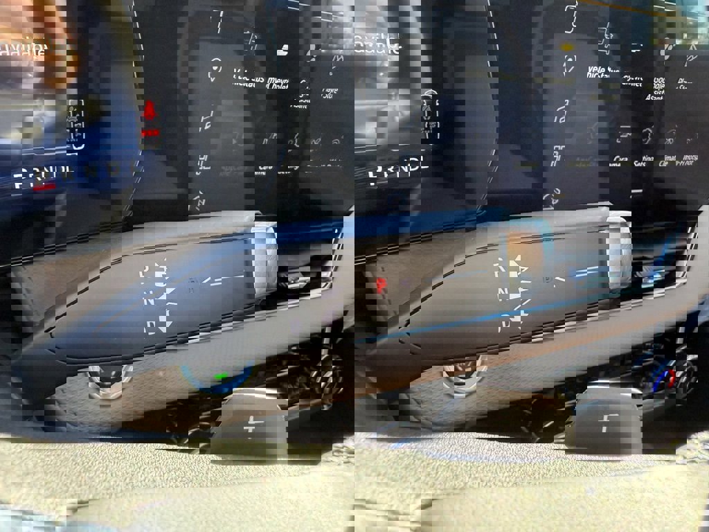 New 2026 Chevrolet Equinox ACTIV w/ Convenience Package III image 17