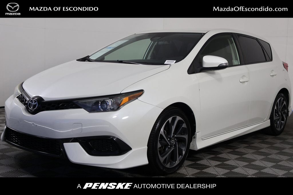 Used 2017 Toyota Corolla iM w/ Carpet Mat Package FWD image 1