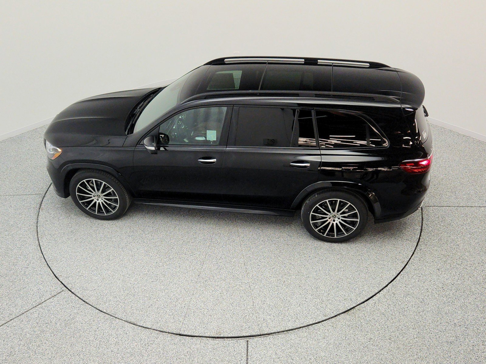New 2026 Mercedes-Benz GLS 450 4MATIC image 23