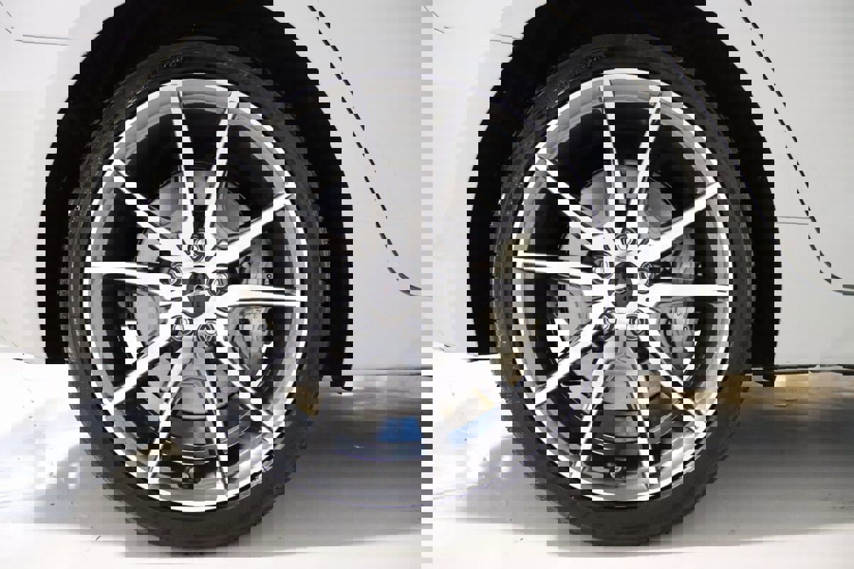 Used 2025 Genesis G70 2.5T image 72