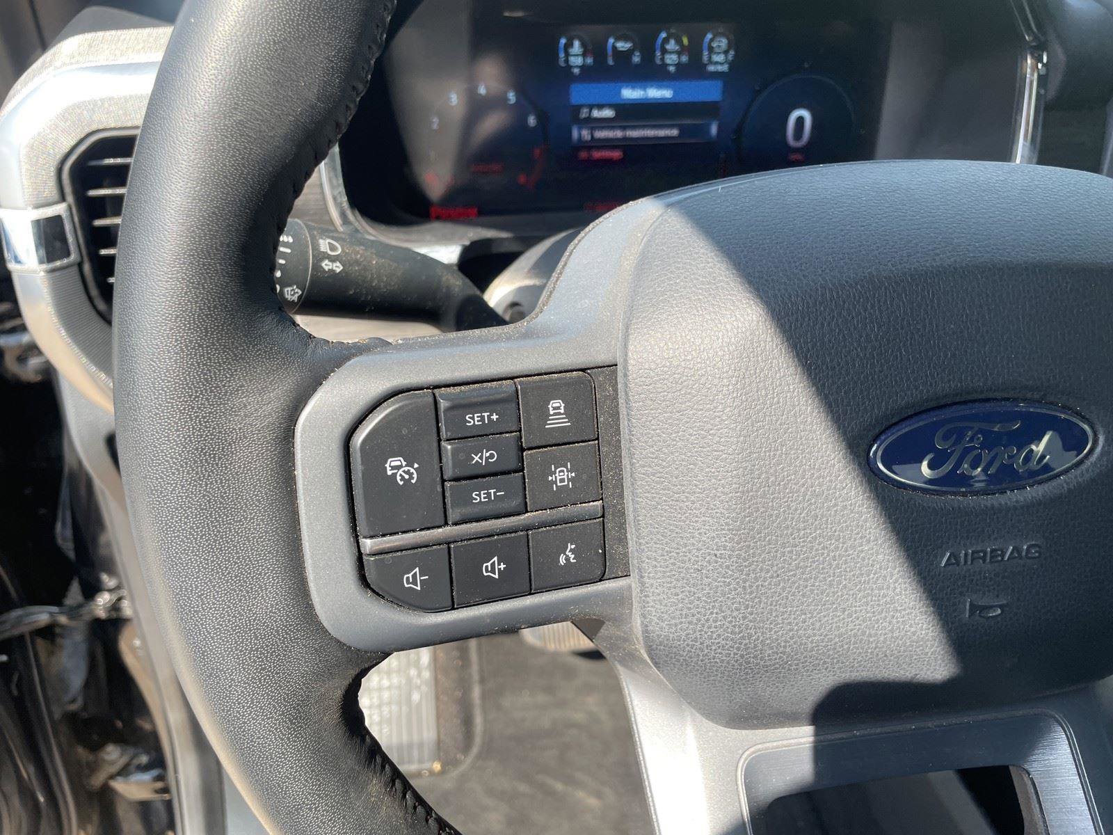 Used 2024 Ford F150 Lariat AWD/4WD image 19