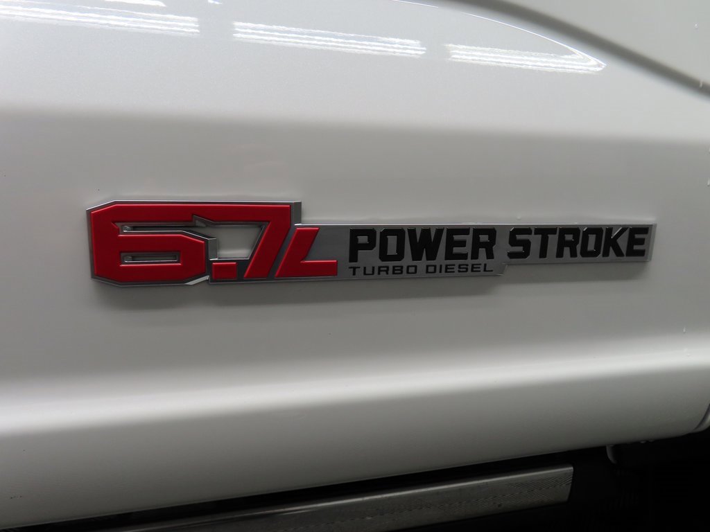 Used 2025 Ford F250 Platinum w/ Platinum Plus Package image 60