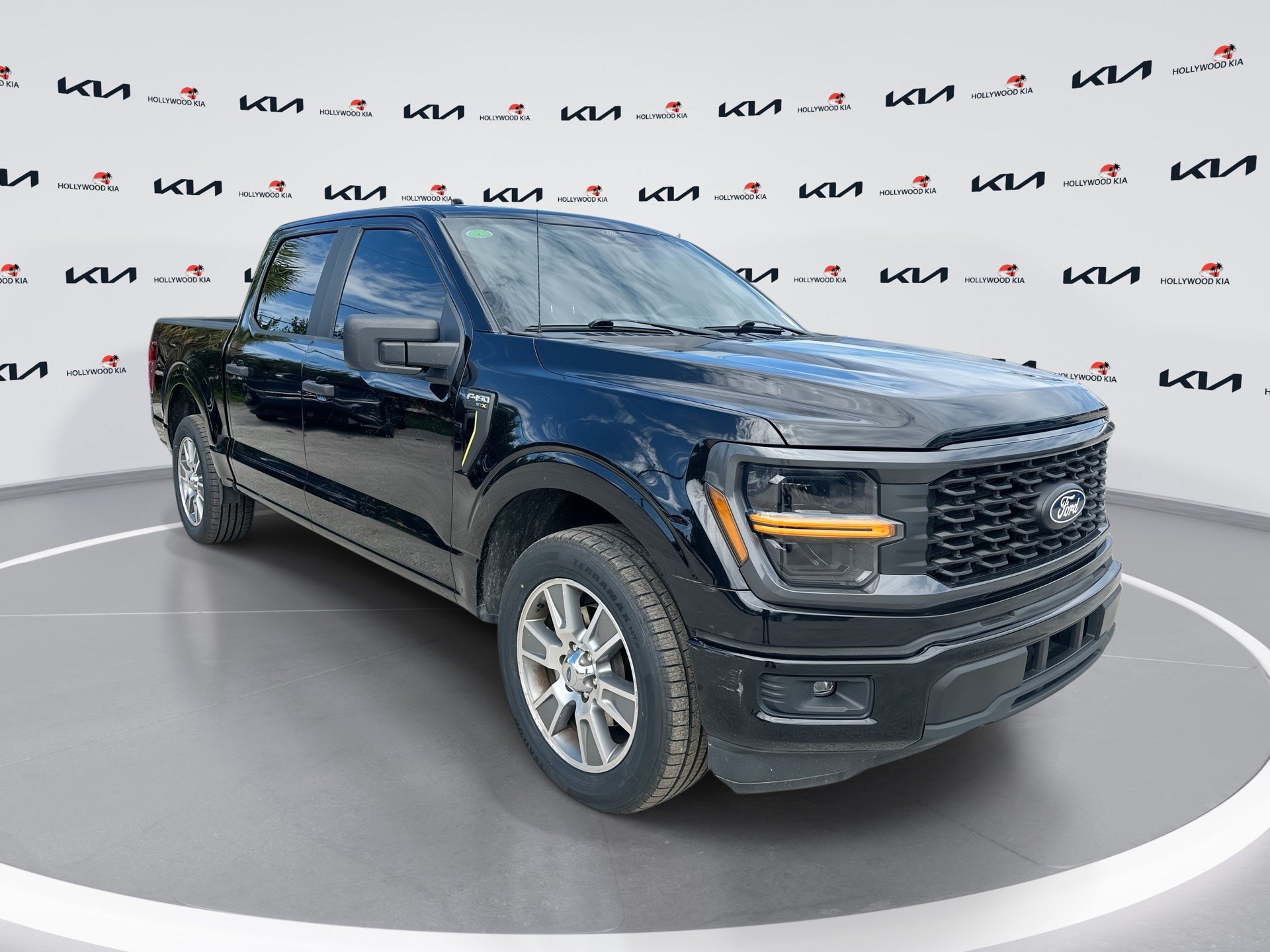 Used 2024 Ford F150 STX RWD image 1
