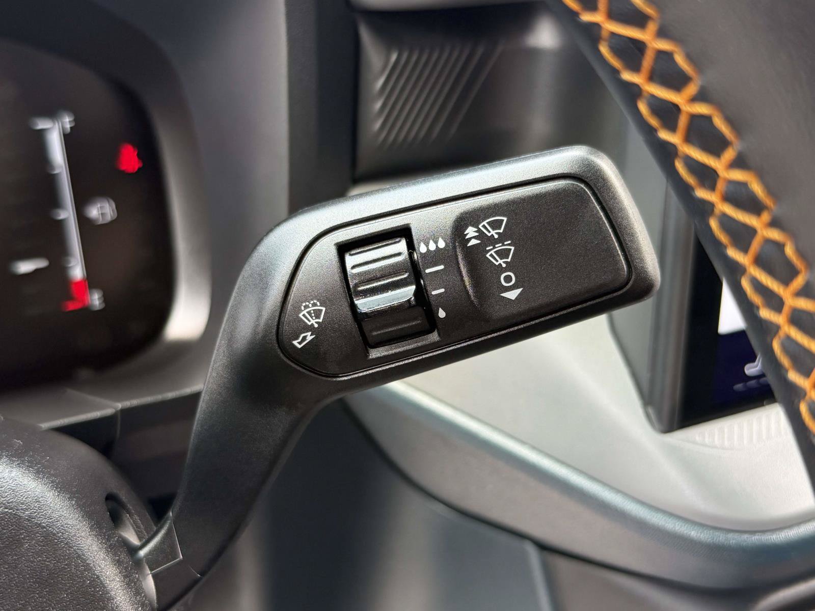 Used 2025 Ford Maverick Tremor AWD/4WD image 15