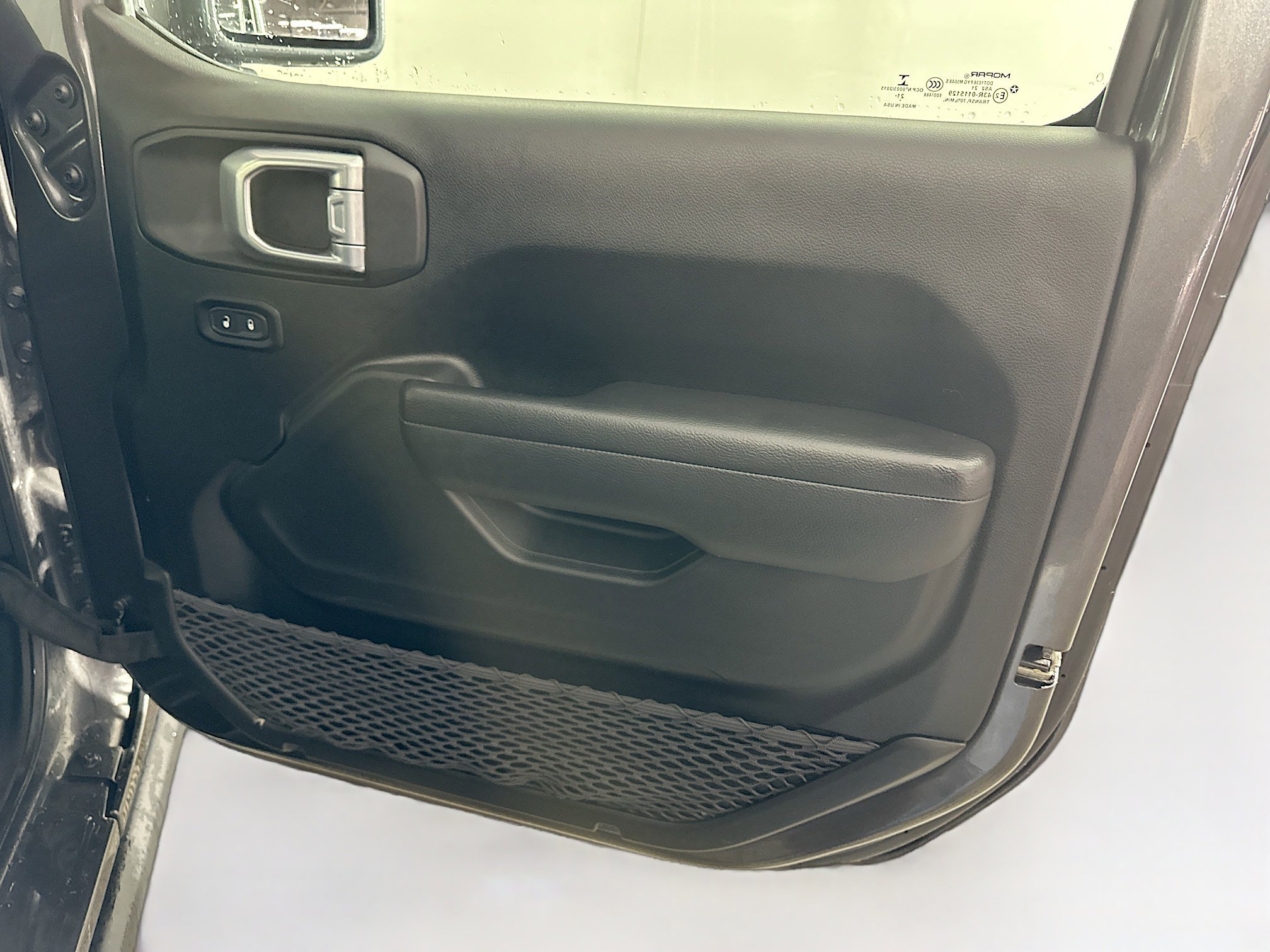 Used 2022 Jeep Wrangler Willys image 29