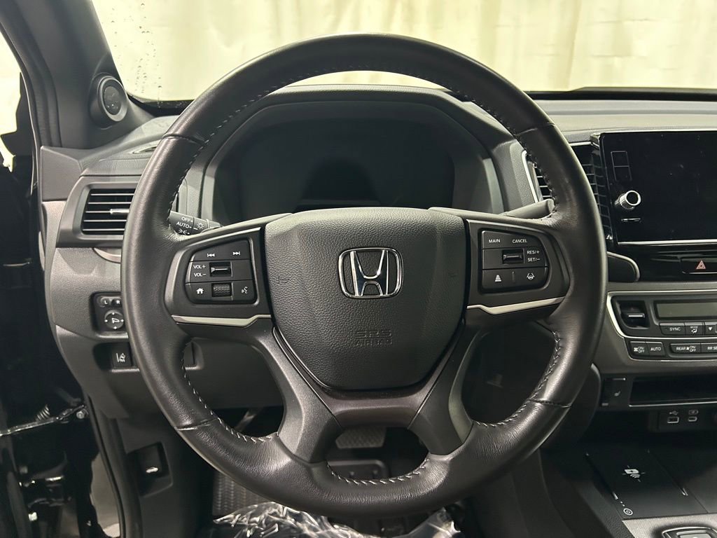 Used 2025 Honda Ridgeline RTL image 18