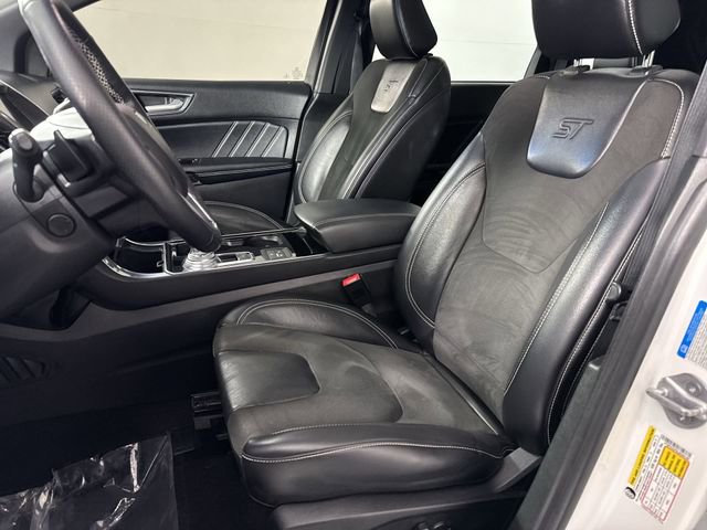 Used 2020 Ford Edge ST w/ Equipment Group 401A image 5