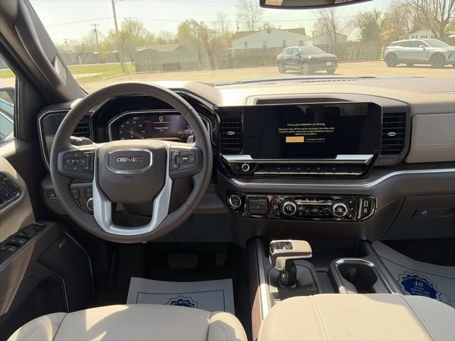 New 2026 GMC Sierra 1500 SLT image 14