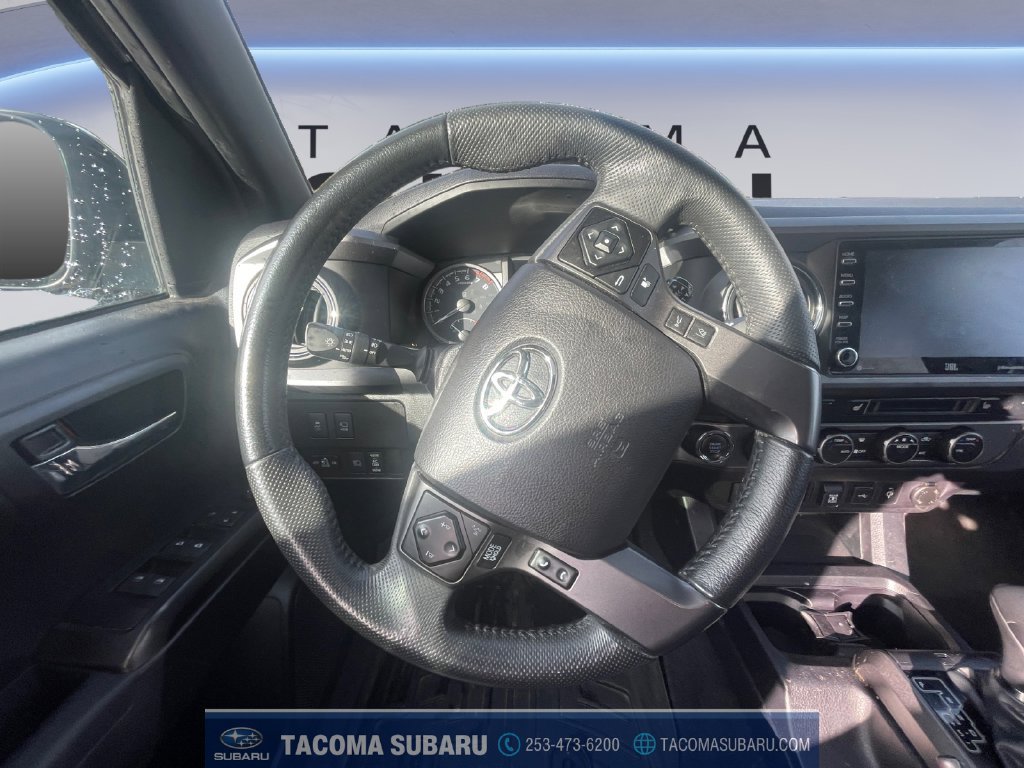 Used 2021 Toyota Tacoma TRD Off-Road w/ TRD Premium Off Road Package AWD/4WD image 13