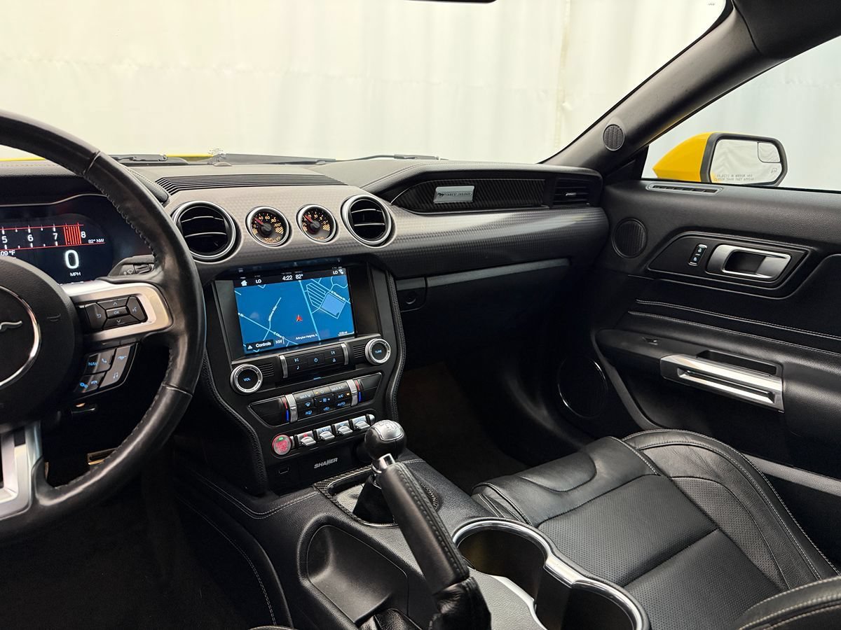 Used 2018 Ford Mustang GT Premium w/ GT Performance Package RWD image 28