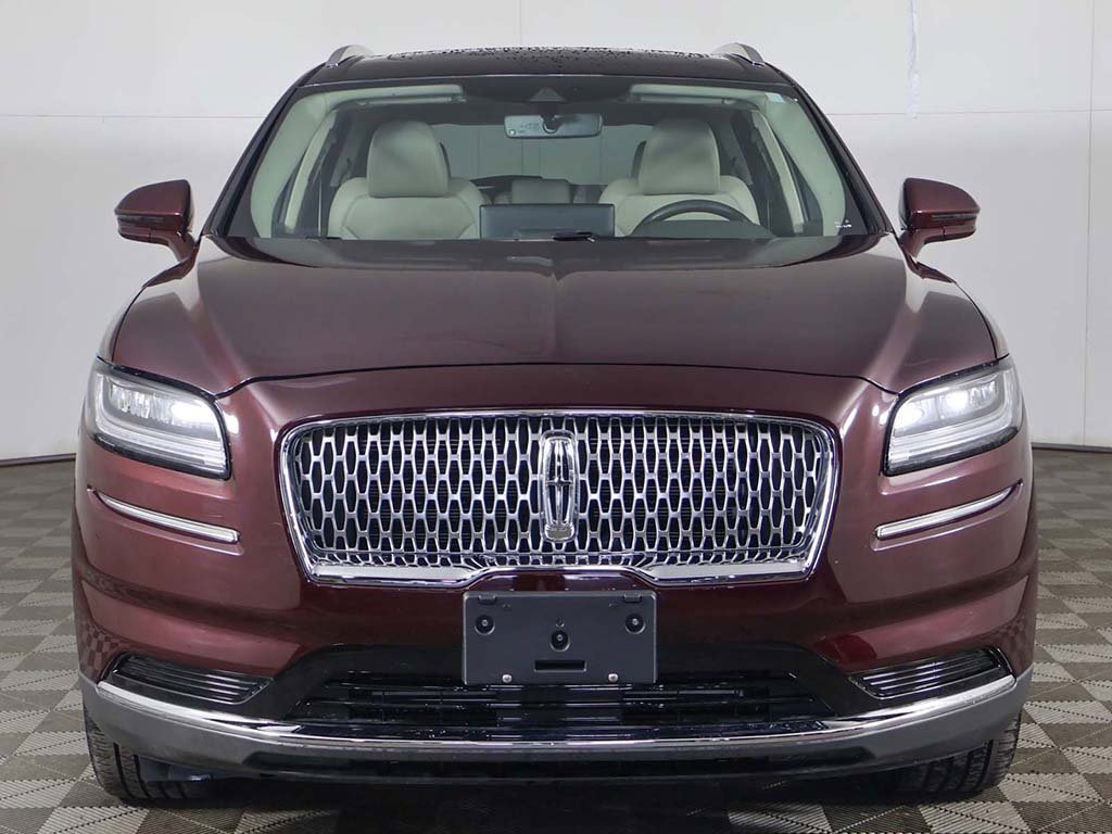 Used 2022 Lincoln Nautilus Reserve w/ Luxury Package image 13