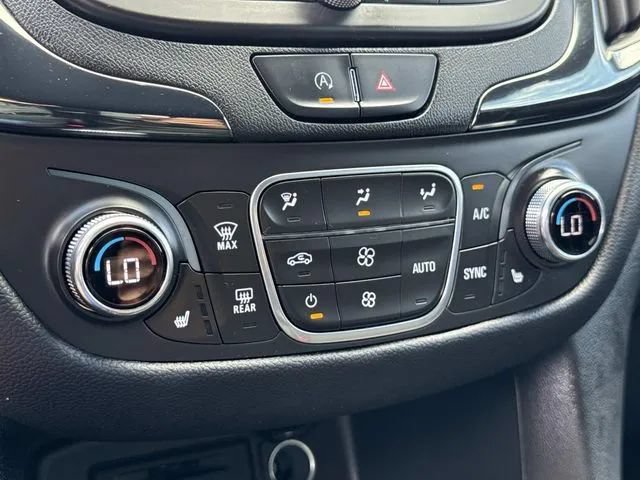 Used 2022 Chevrolet Equinox RS w/ Infotainment Package AWD/4WD image 40