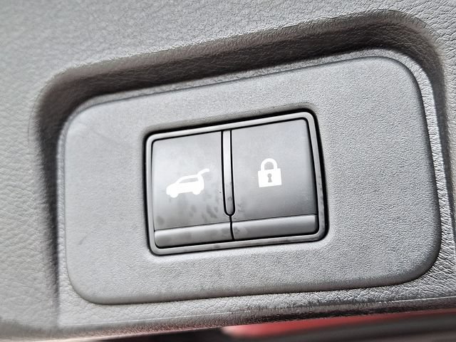 Used 2026 Nissan Rogue Dark Armor FWD image 30