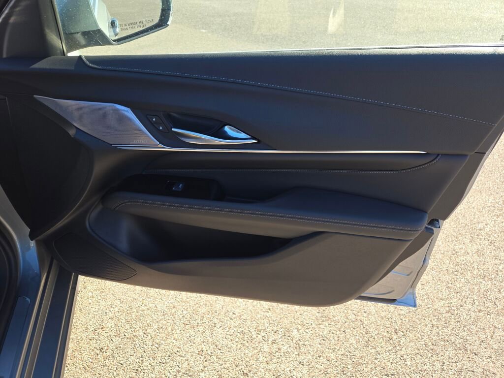 New 2026 Cadillac CT4 Premium Luxury image 4