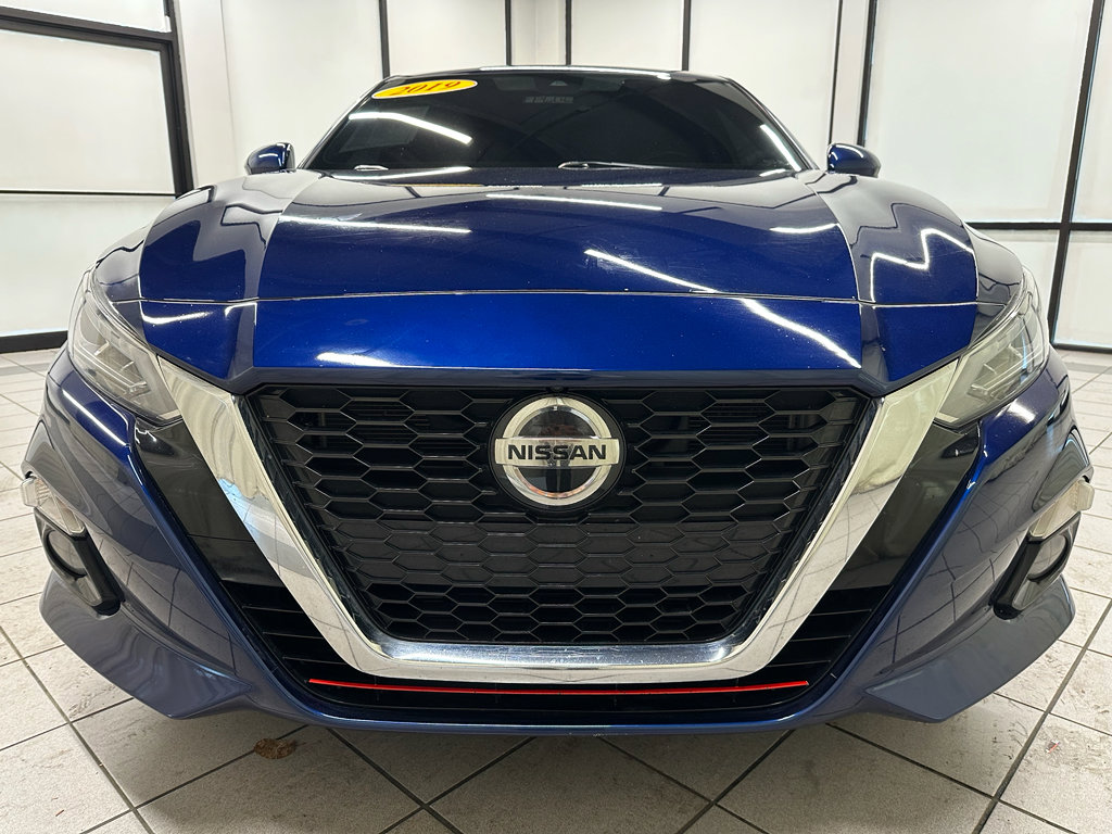 Used 2019 Nissan Altima 2.5 Platinum image 12