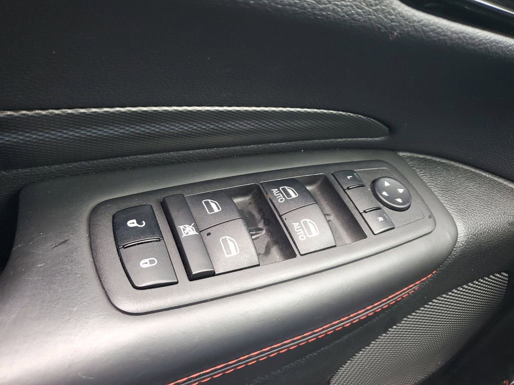 Used 2024 Dodge Durango GT RWD image 12