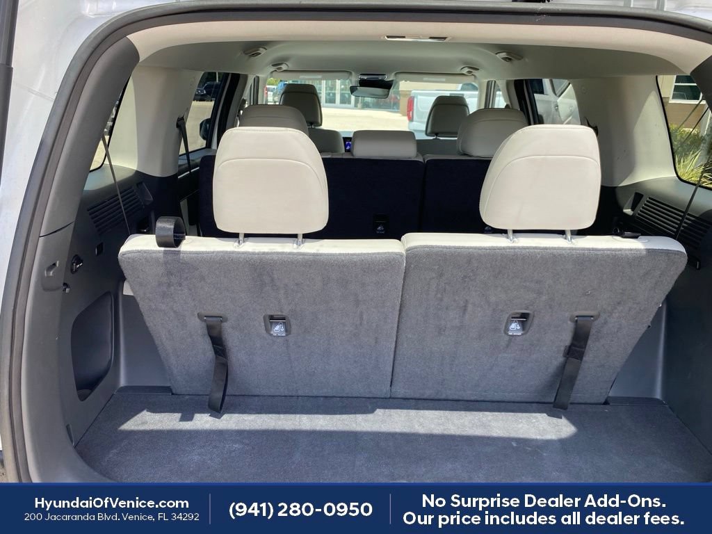 Used 2026 Hyundai Santa Fe SEL FWD image 18