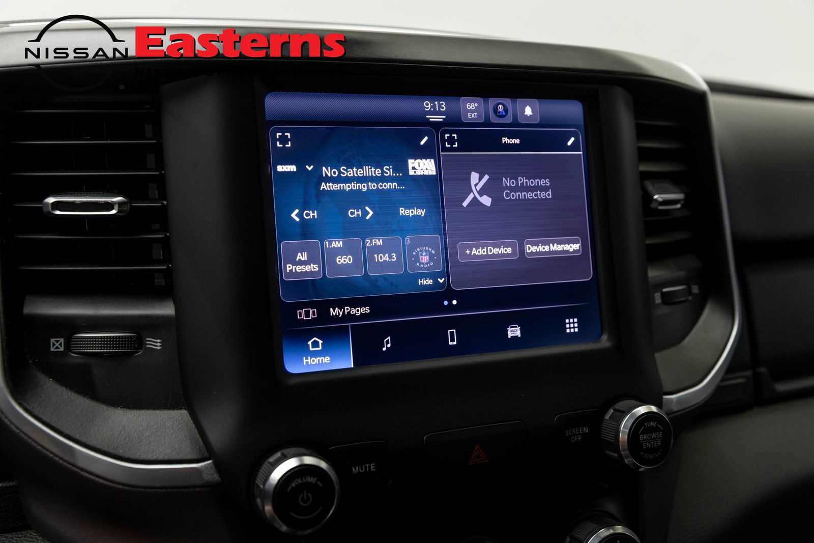 Used 2022 RAM 1500 Big Horn AWD/4WD image 18