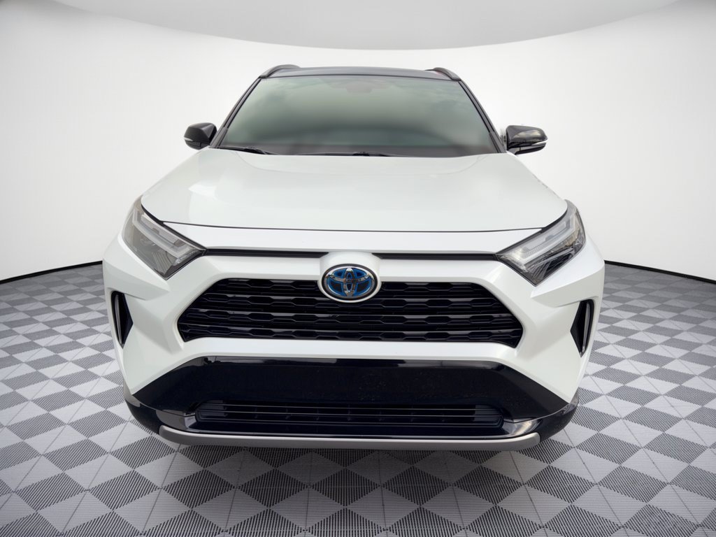 Used 2023 Toyota RAV4 XSE AWD/4WD image 6
