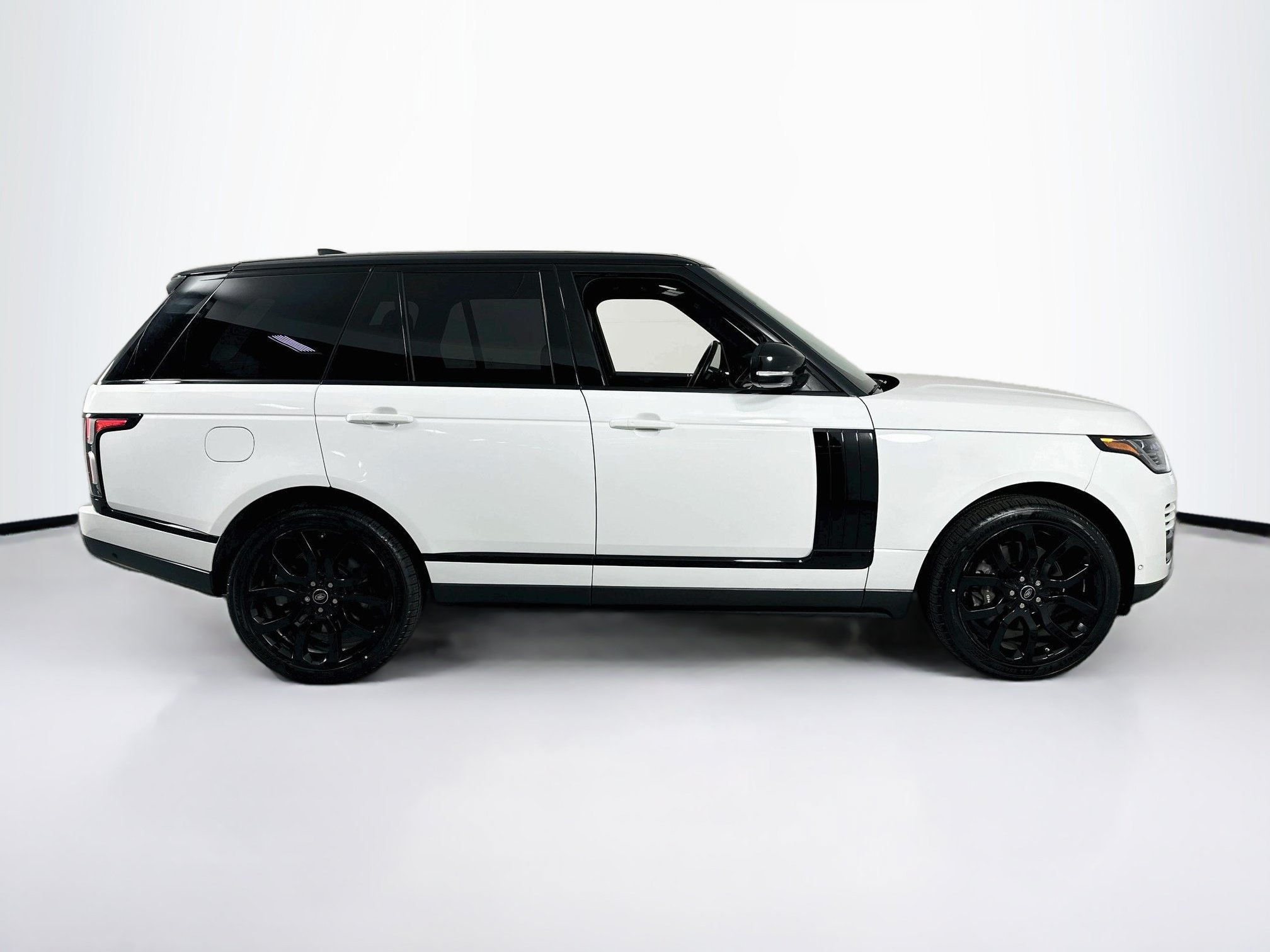 Used 2021 Land Rover Range Rover Westminster Edition AWD/4WD image 4