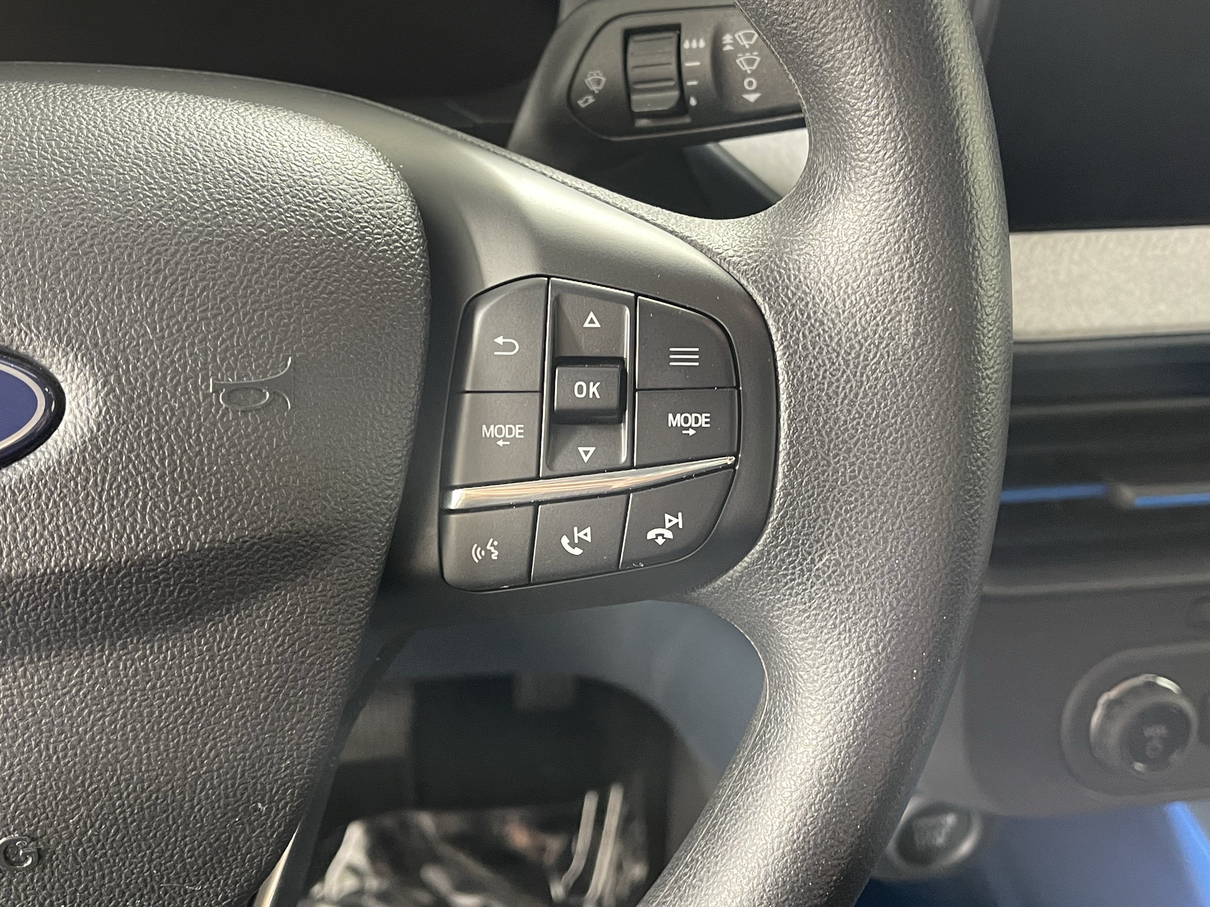 Used 2026 Ford Maverick XLT w/ 4K Tow Package AWD/4WD image 19