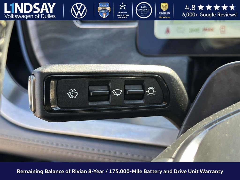 Used 2022 Rivian R1T Adventure image 20